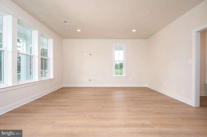209 Allen Ln, Poolesville, MD 20837
