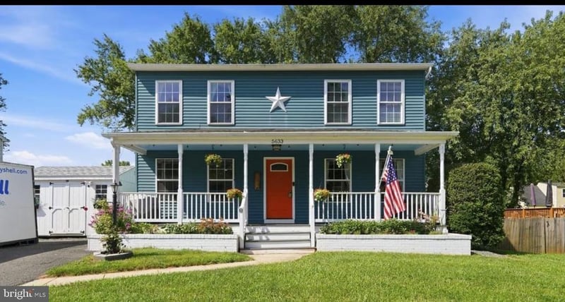 5633 Roundtree Dr, Woodbridge, VA 22193