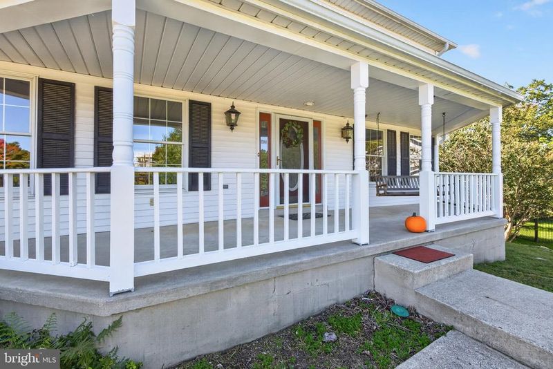 8683 Felsview Dr, Laurel, MD 20723