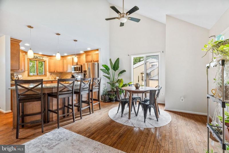 10390 Fox Meadow Cir, New Market, MD 21774
