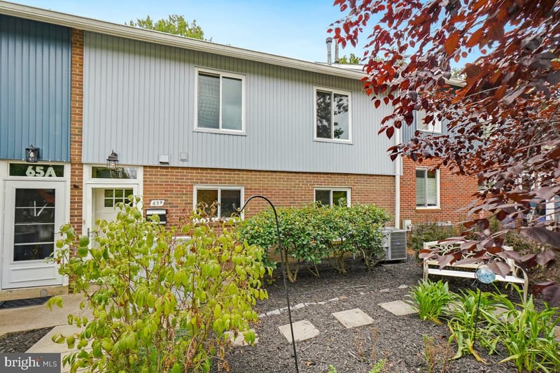 65 Ridge Rd #B, Greenbelt, MD 20770