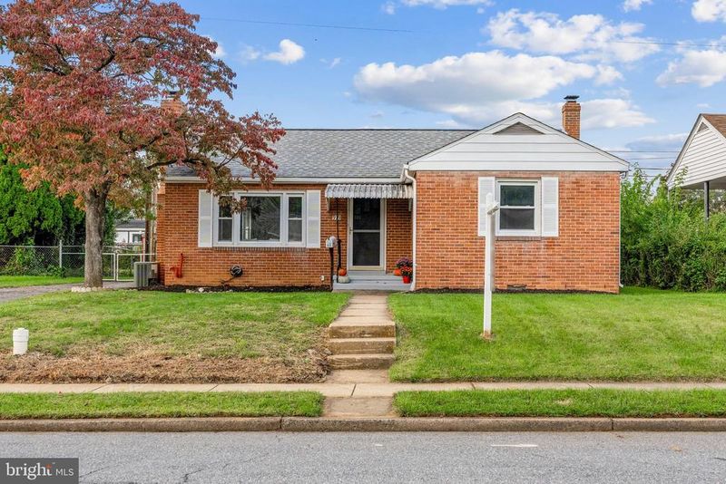 919 Seminole Rd, Frederick, MD 21701