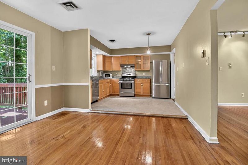3409 Beverly Dr, Annandale, VA 22003