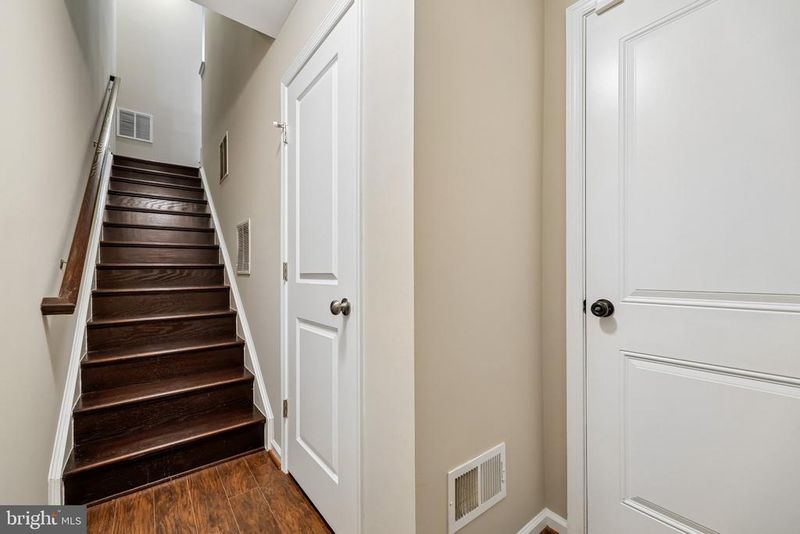 152 Prado Ln #2502, Clarksburg, MD 20871