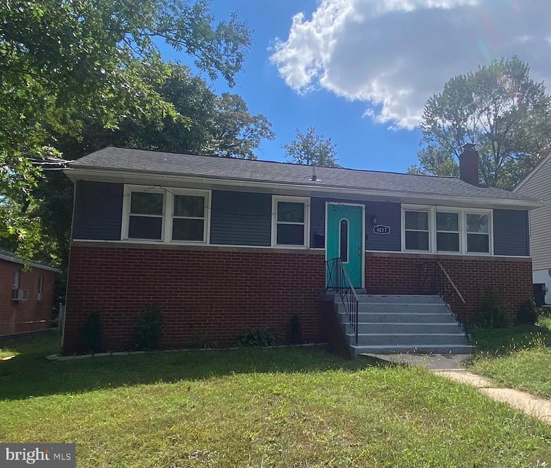 9217 3rd St, Lanham, MD 20706