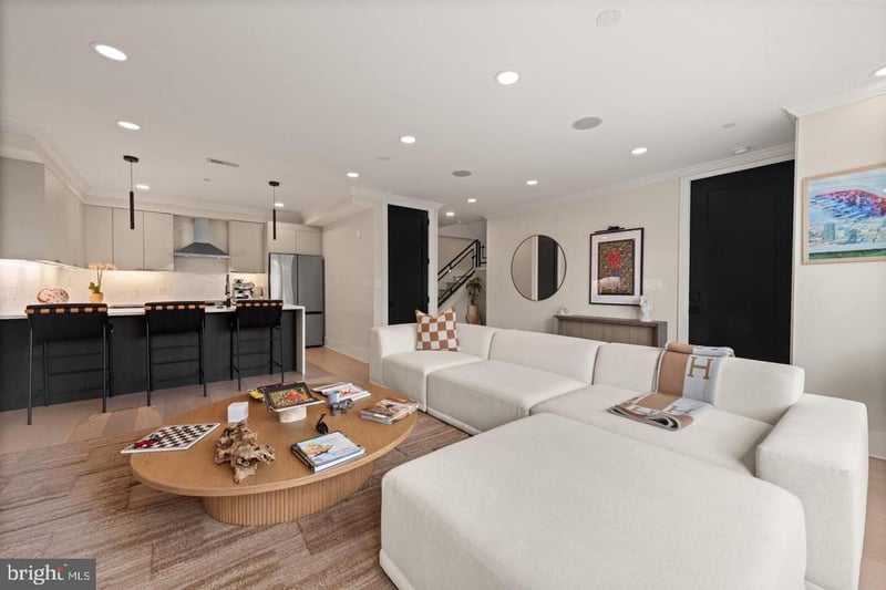 2305 Nicholson St SE #402, Washington, DC 20020
