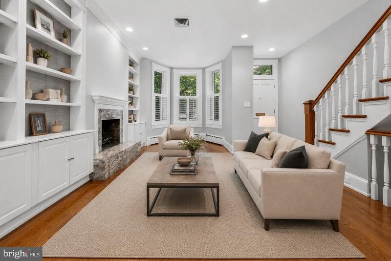 3044 Cambridge Pl NW, Washington, DC 20007