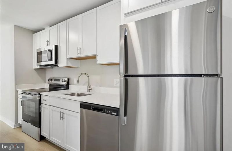 1410 Young St SE #12, Washington, DC 20020