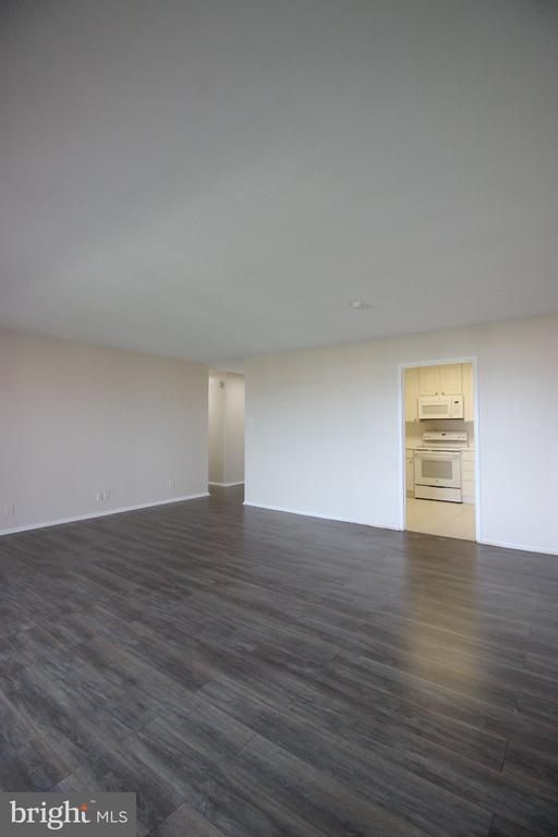 307 Yoakum Pw #1701, Alexandria, VA 22304