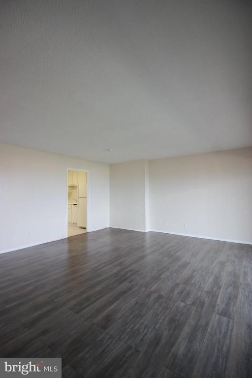 307 Yoakum Pw #1701, Alexandria, VA 22304