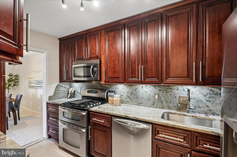 5500 Friendship Blvd #1226N, Chevy Chase, MD 20815