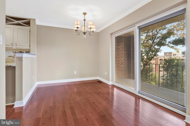 1827 N Uhle St #1, Arlington, VA 22201