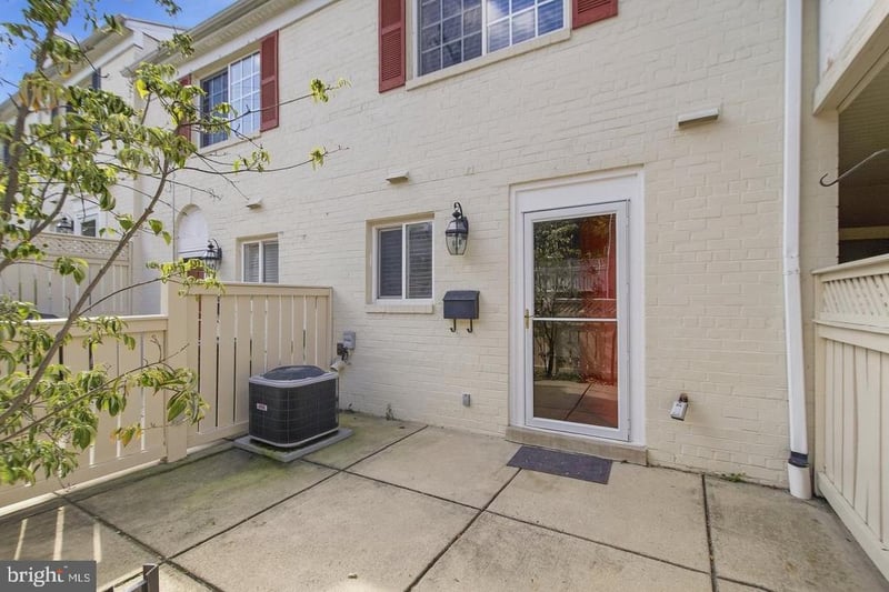1407 N Van Dorn St NW #B, Alexandria, VA 22304