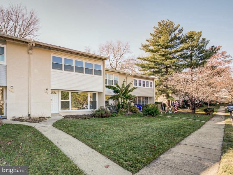 5021 Americana Dr, Annandale, VA 22003