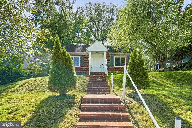 6411 Kilmer St, Cheverly, MD 20785
