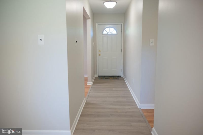 9470 Bland St, Waldorf, MD 20603