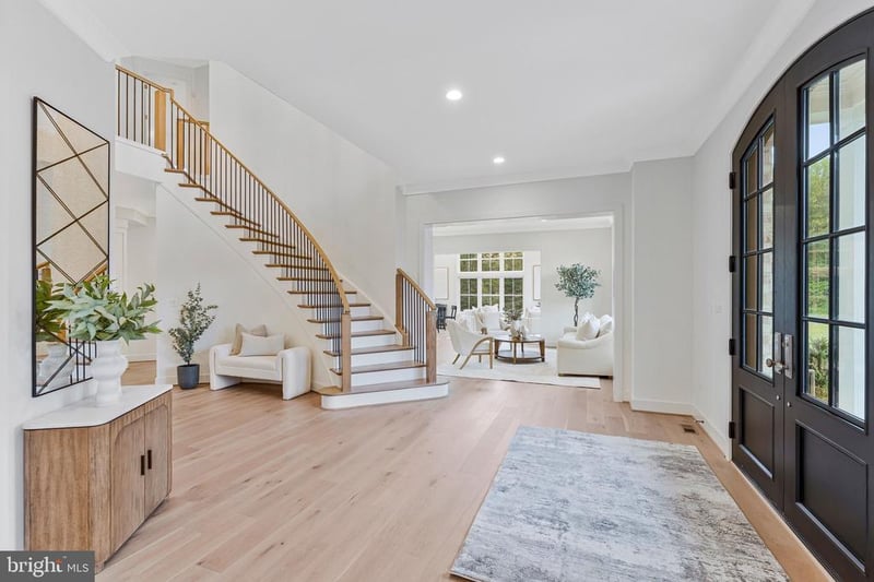 390 Still Pond Rn, Great Falls, VA 22066