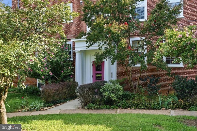 3930 Langley Ct NW #F642, Washington, DC 20016