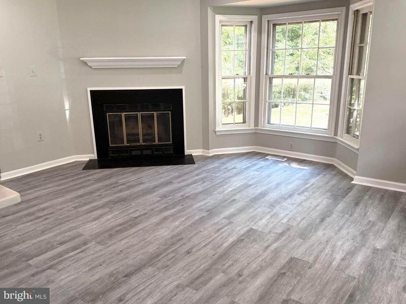 15069 Maple Glen Ct, Dumfries, VA 22025