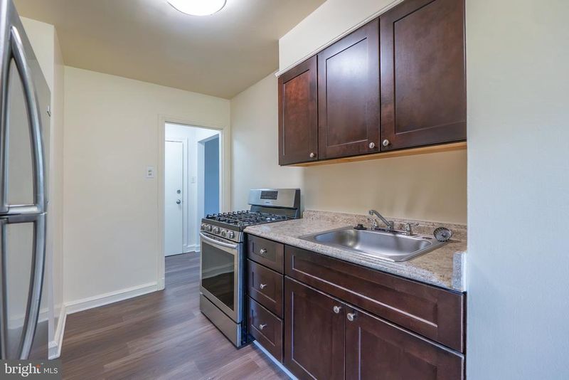 205 Elmira St SW, Washington, DC 20032