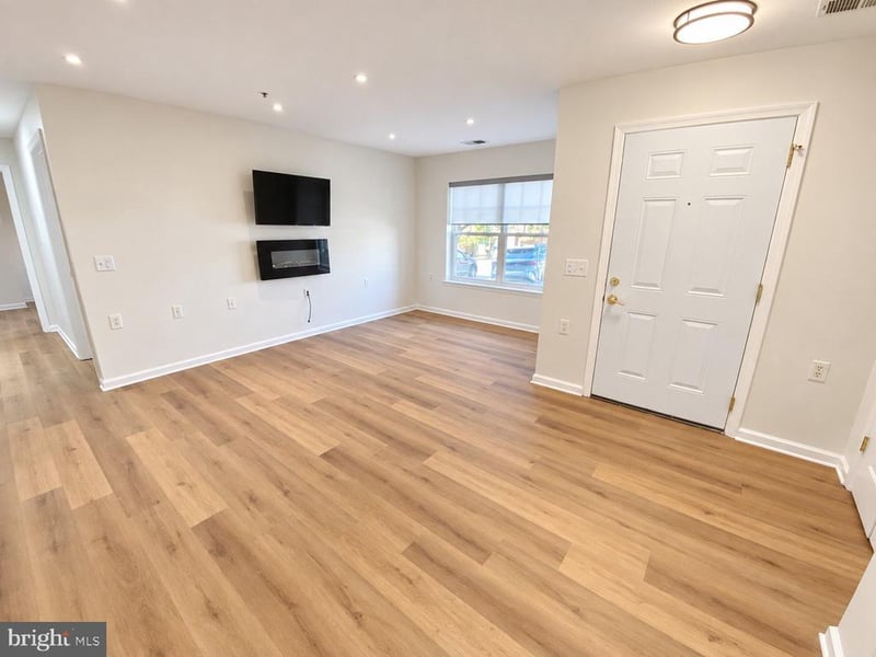 4950 Call Pl SE #E1, Washington, DC 20019