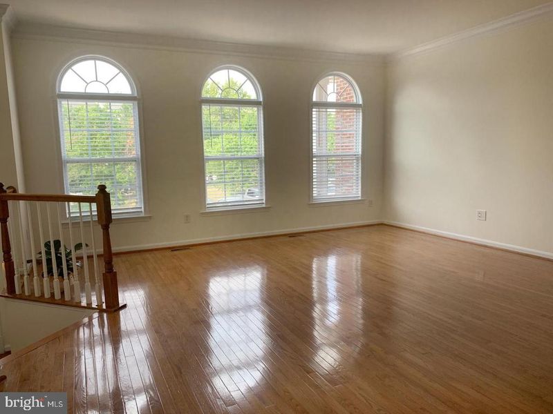 20924 Duryea Ter, Ashburn, VA 20147