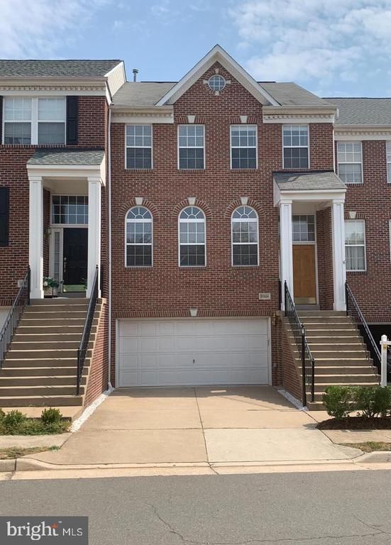 20924 Duryea Ter, Ashburn, VA 20147