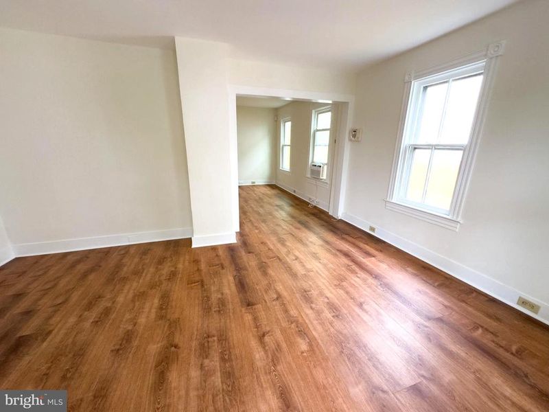 213 W B St, Brunswick, MD 21716