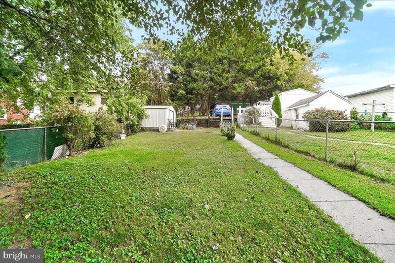 213 W B St, Brunswick, MD 21716