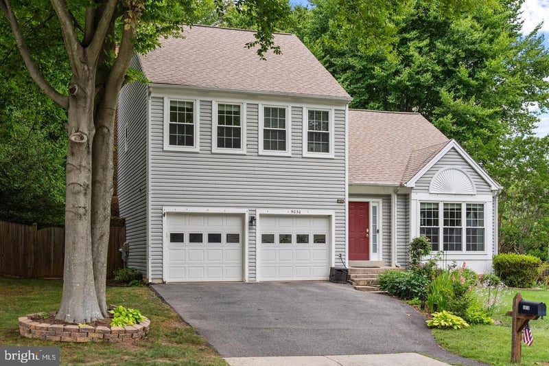 9030 Chestnut Ridge Rd, Fairfax Station, VA 22039