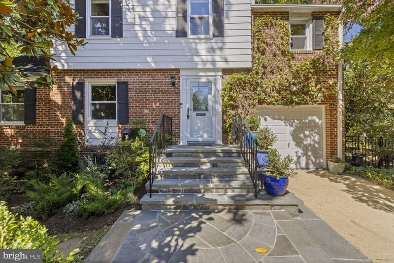 415 Schuyler Rd, Silver Spring, MD 20910