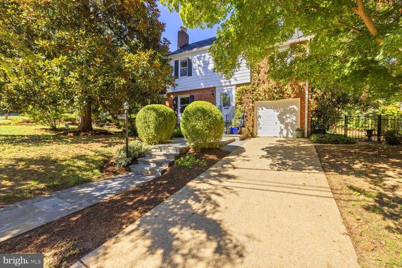 415 Schuyler Rd, Silver Spring, MD 20910