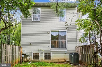 17914 Cottonwood Ter, Gaithersburg, MD 20877