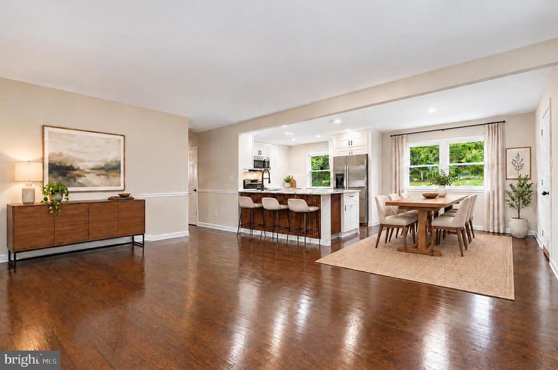 7505 Cullum St, Lorton, VA 22079