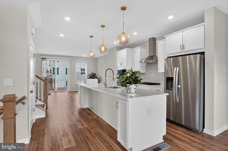 9399 Barnes Loop, Manassas, VA 20110