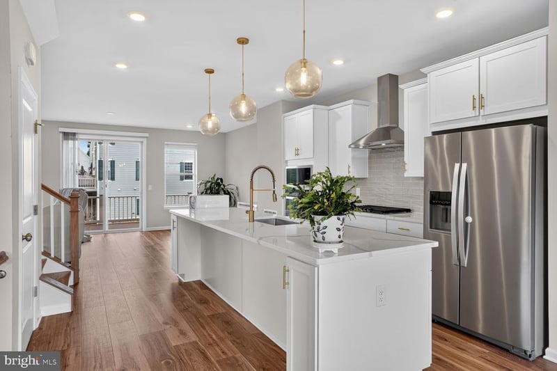 9399 Barnes Loop, Manassas, VA 20110