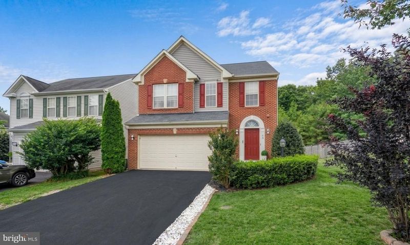 20 Pike Pl, Stafford, VA 22556