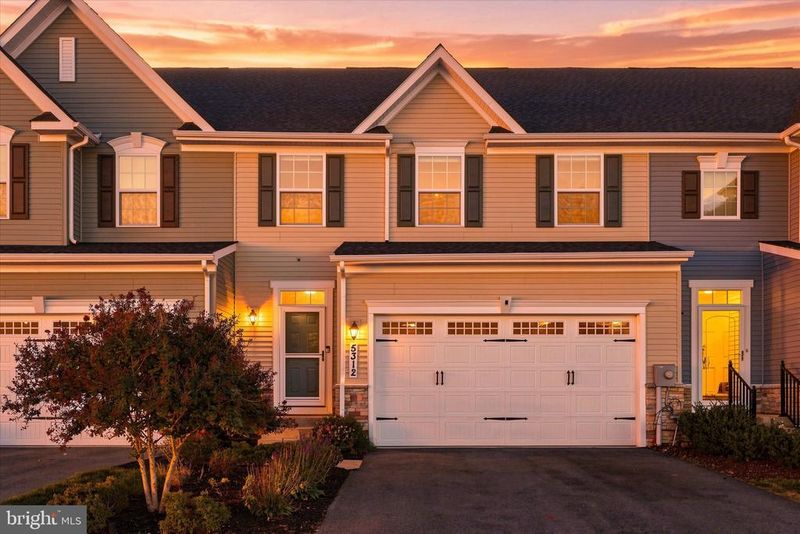 5312 Crape Myrtle Dr, Frederick, MD 21703