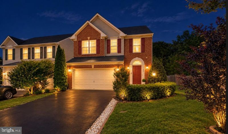 20 Pike Pl, Stafford, VA 22556