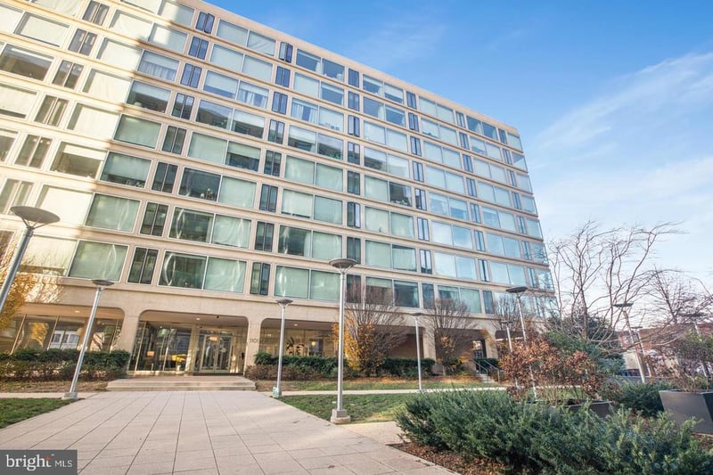 1101 3rd St SW #104, Washington, DC 20024