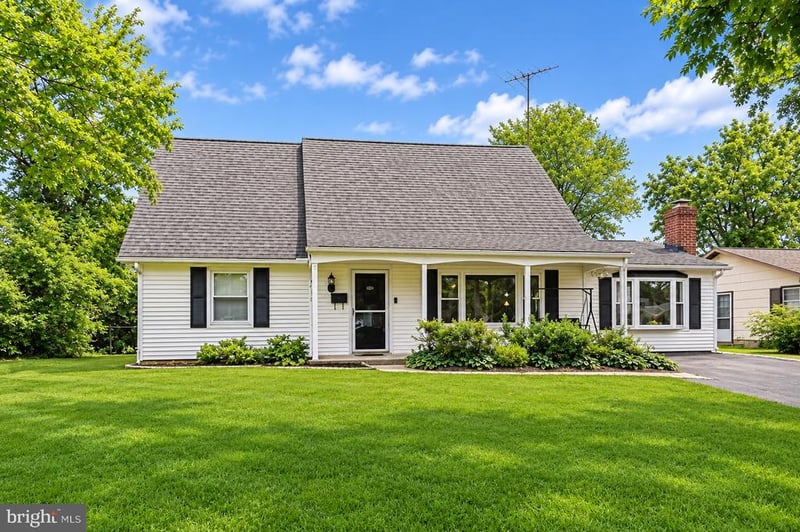 2615 Kennison Ln, Bowie, MD 20715