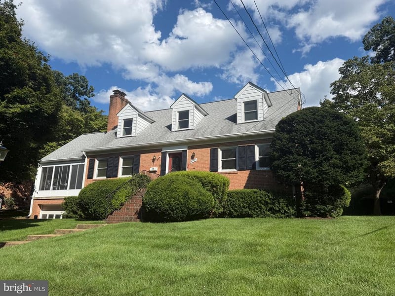 4035 N Stuart St, Arlington, VA 22207