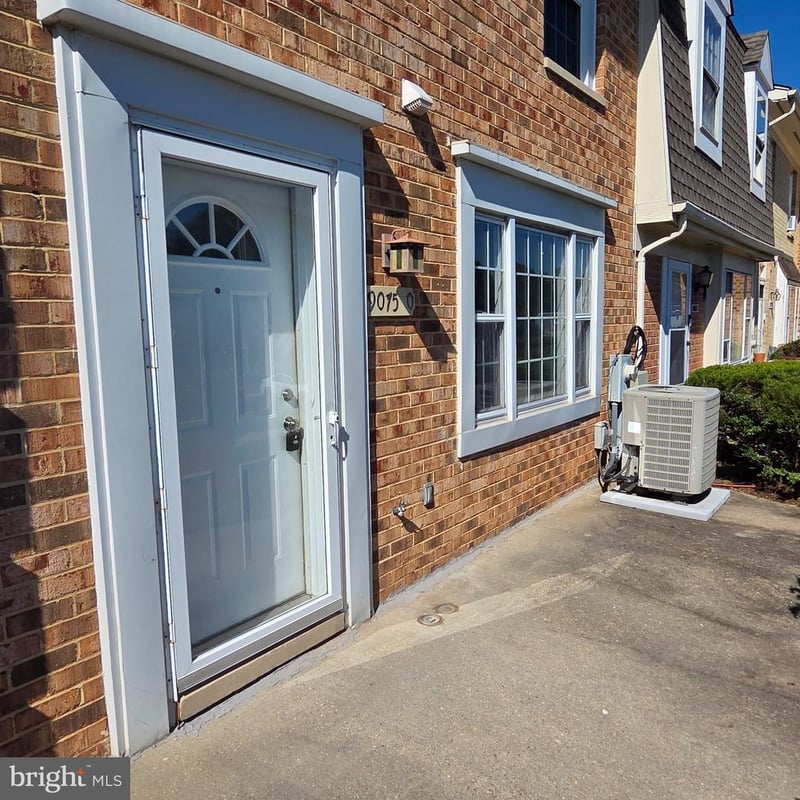 9075 Laurel Rd #O, Laurel, MD 20723