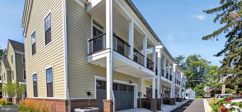 426 Chapel Al #8, Frederick, MD 21701