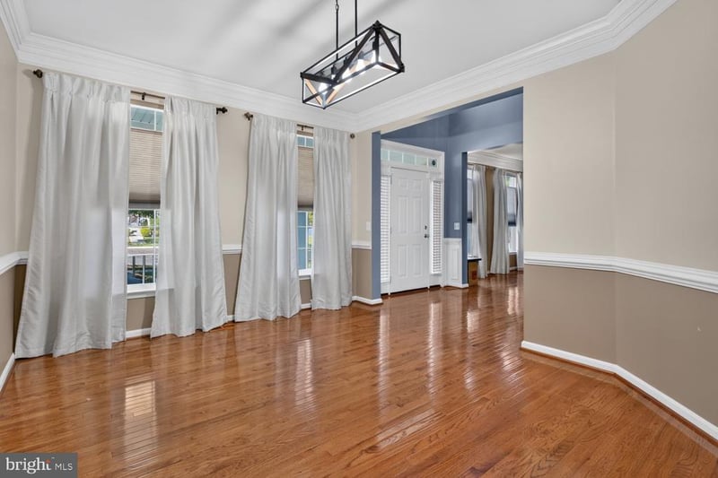 2317 Saint Josephs Dr, Bowie, MD 20721