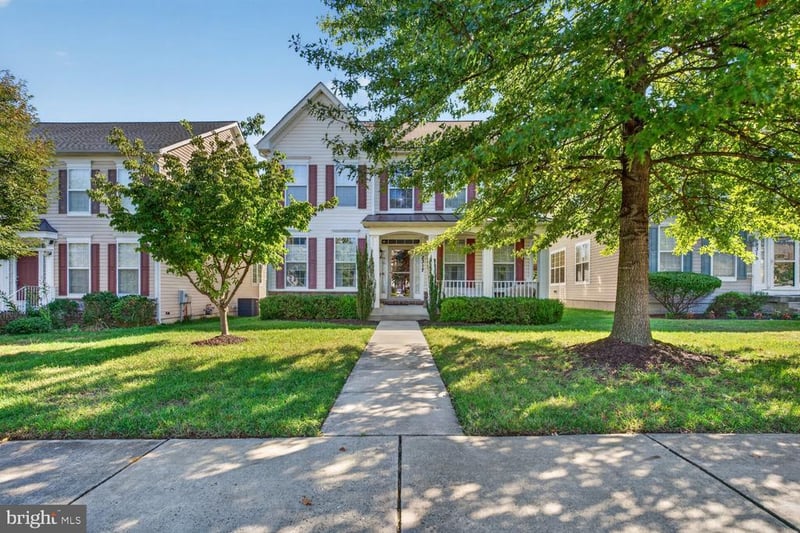 2317 Saint Josephs Dr, Bowie, MD 20721