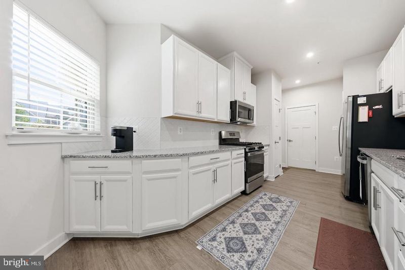 6134 Dock St, Frederick, MD 21703
