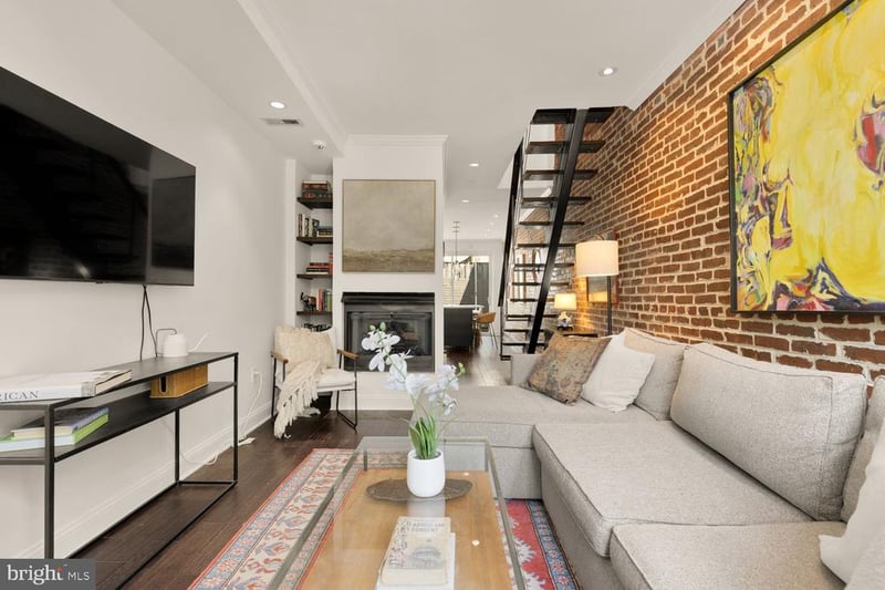 1242 K St SE, Washington, DC 20003
