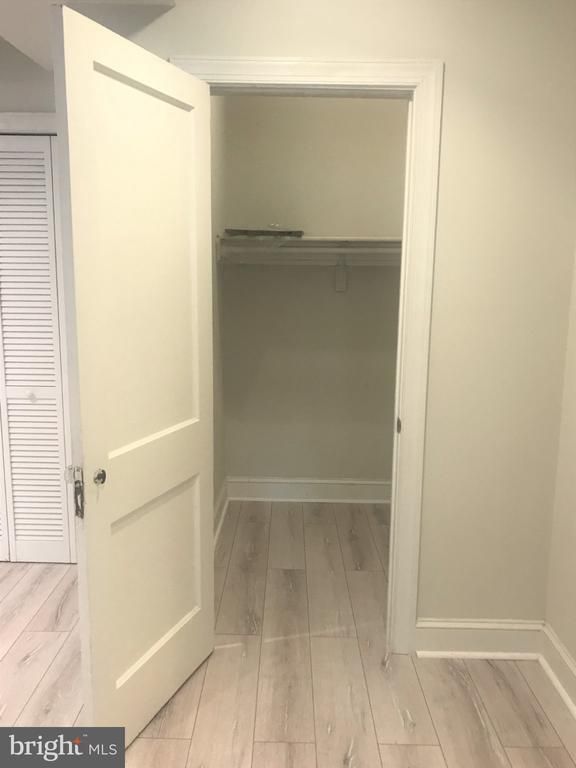 401 Commonwealth Ave #10B, Alexandria, VA 22301