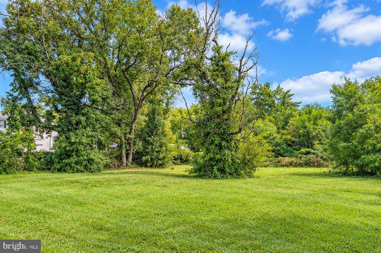 406 Morris Hill Ave, Glen Burnie, MD 21060